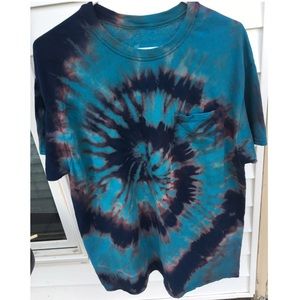 Dark and Light Blue Bleach dye t-shirt #tiedye